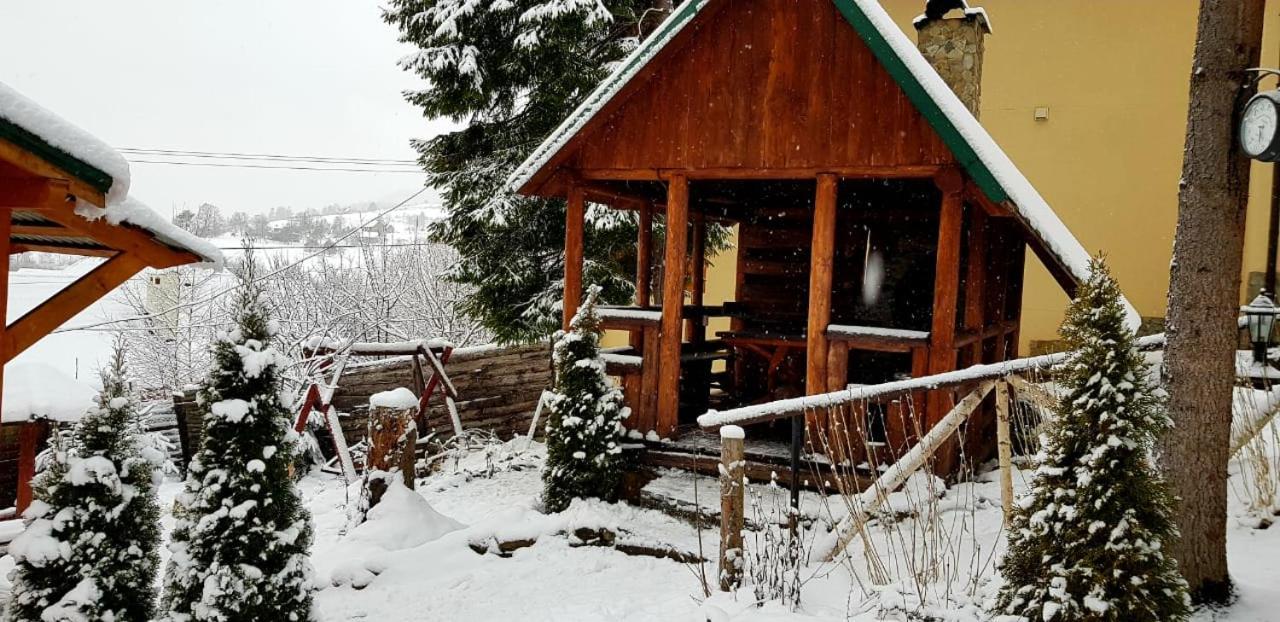 Villa Nagori Slavske Exteriör bild