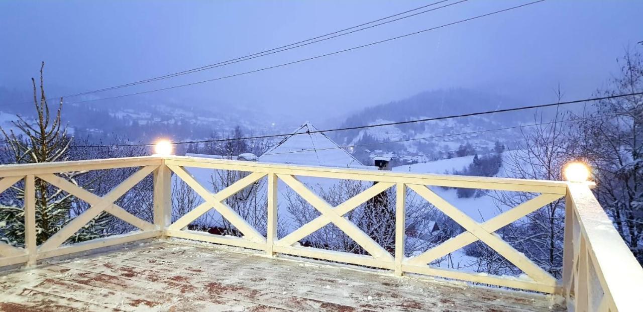 Villa Nagori Slavske Exteriör bild
