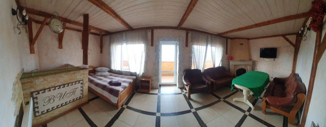 Villa Nagori Slavske Exteriör bild